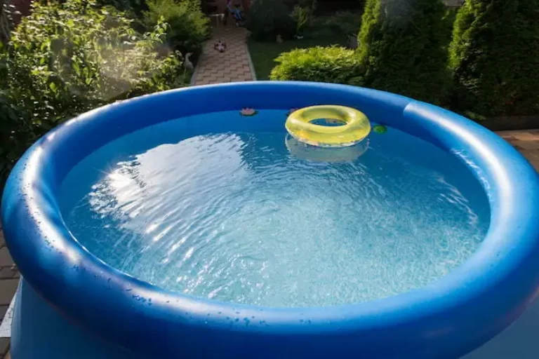 Piscina.