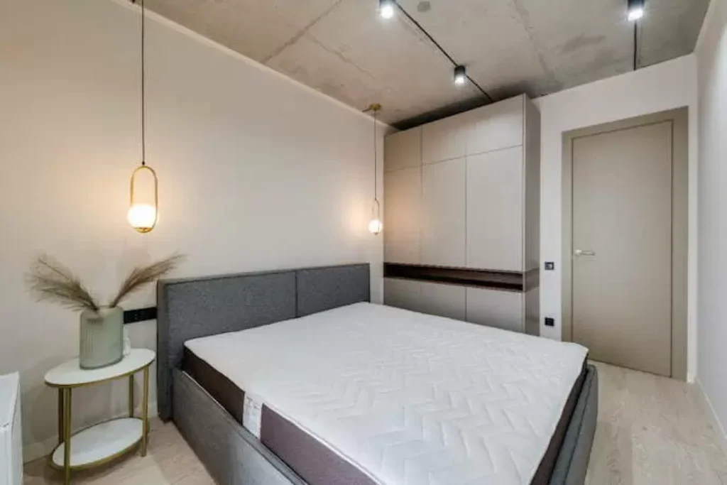 Cama e quarto